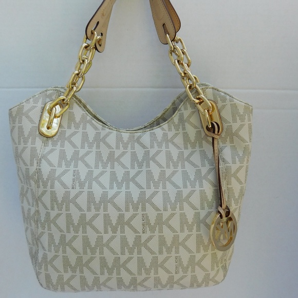 Michael Kors Handbags - SOLD-MICHAEL KORS SIGNATURE MONOGRAM CHAIN TOTE